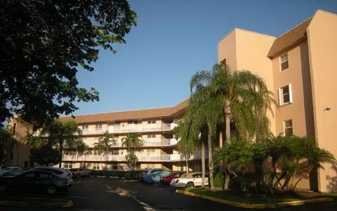 2521 NW 104th Ave #402, Sunrise, FL 33322
