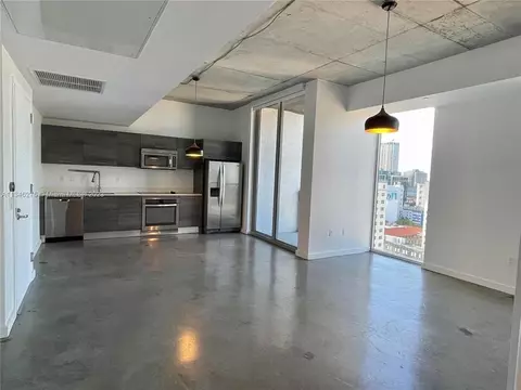 151 SE 1st St #608, Miami, FL 33131