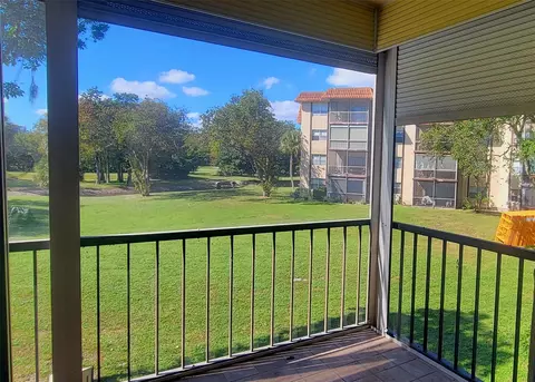 6260 S Falls Circle Dr #206, Lauderhill, FL 33319