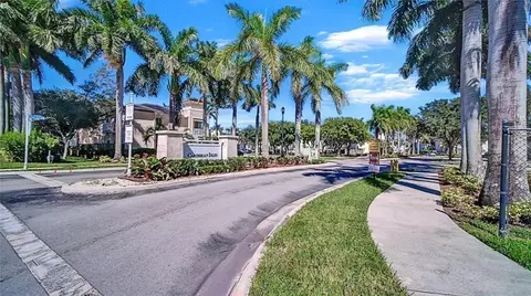 371 NE 26th #103, Homestead, FL 33033