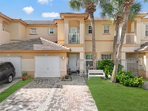 740 NW 170th, Pembroke Pines, FL 33028
