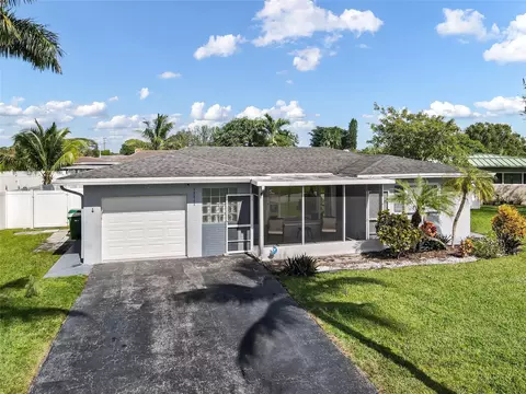 10215 NW 80th, Tamarac, FL 33321