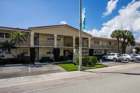 2160 NE 36th St #36, Lighthouse Point, FL 33064