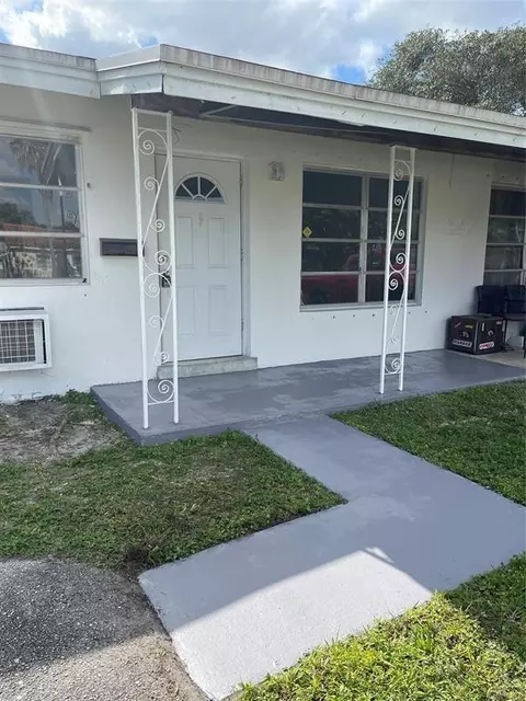 350 NE 58th St, Fort Lauderdale, FL 33334