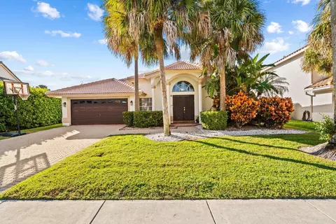 10658 Saint Thomas, Boca Raton, FL 33498