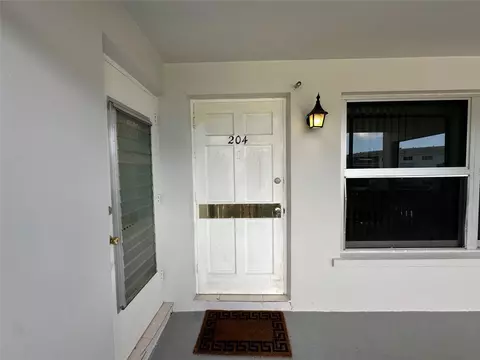 651 Pine Dr #204, Pompano Beach, FL 33060