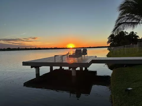 18728 NW 24th Ct, Pembroke Pines, FL 33029