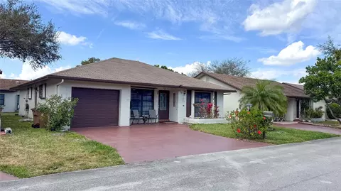 1719 SW 19th Ave, Deerfield Beach, FL 33442