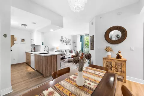 275 NE 18 #202, Miami, FL 33132