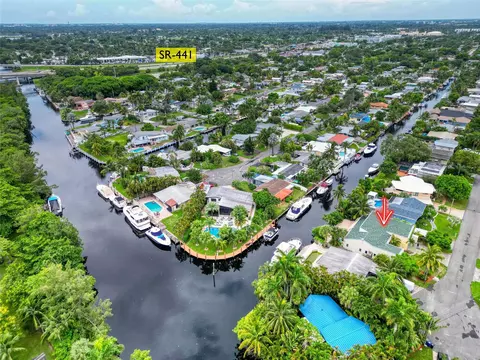 2631 Okeechobee Ln, Fort Lauderdale, FL 33312