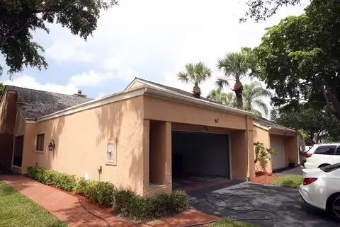 67 Balfour Rd, Palm Beach Gardens, FL 33418