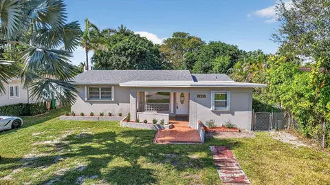 4631 SW 54th, Davie, FL 33314