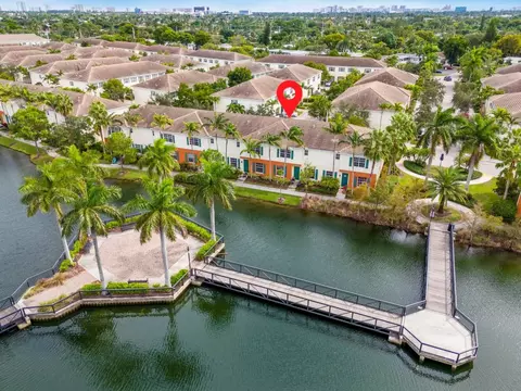 195 SW 7th, Pompano Beach, FL 33060