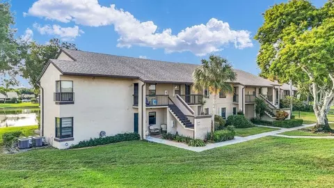 8447 Boca Glades #117, Boca Raton, FL 33434