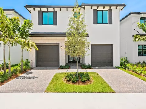 1446 SW 23rd St, Fort Lauderdale, FL 33315