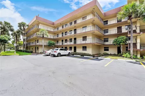 3141 NW 47th Ter #130, Lauderdale Lakes, FL 33319