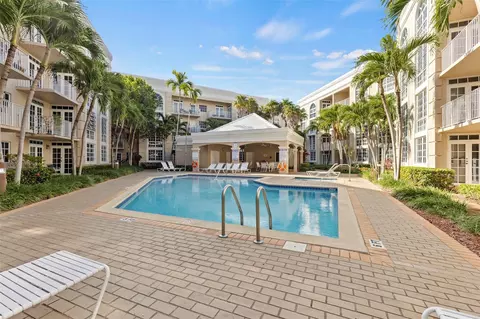 1280 S Alhambra Cir #2112, Coral Gables, FL 33146