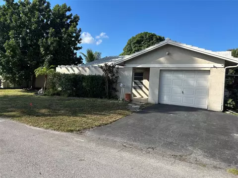 7611 NW 72nd, Tamarac, FL 33321