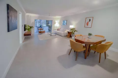 415 Us Highway 1 #208, North Palm Beach, FL 33408