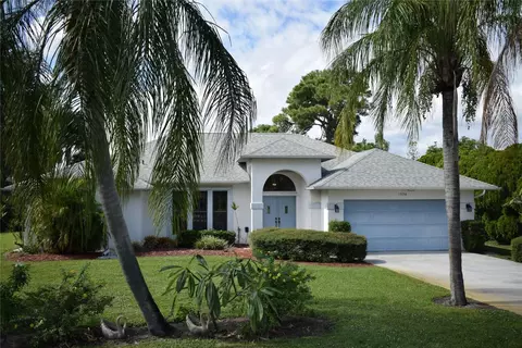 1928 NW Pine Lk, Stuart, FL 34994