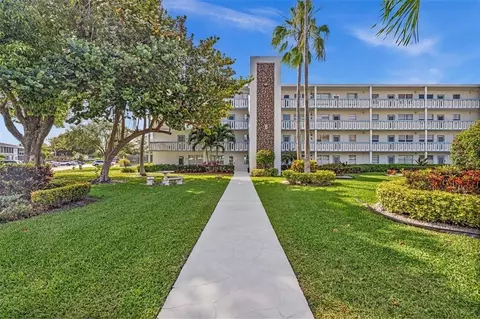 3021 Swansea B #3021, Deerfield Beach, FL 33442