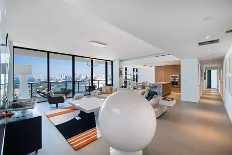 Undisclosed, Miami Beach, FL 33139