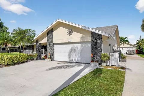 7163 Saint Andrews, Lake Worth, FL 33467