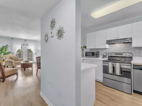 6770 Royal Palm #205, Margate, FL 33063