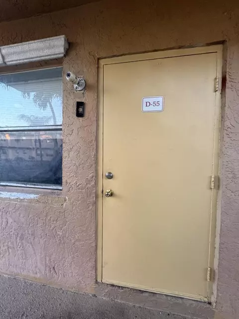Undisclosed, Oakland Park, FL 33334
