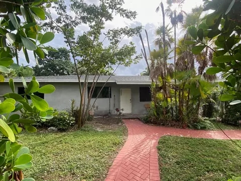 812 NE 17th, Fort Lauderdale, FL 33305