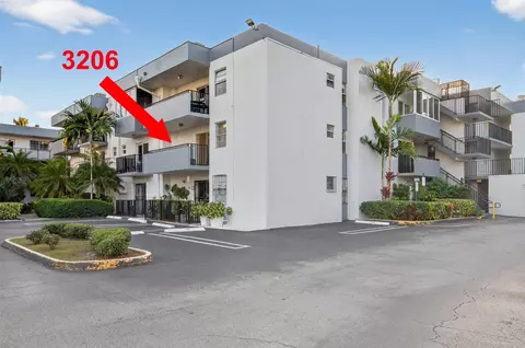 2465 SW 18th Ave #3206, Miami, FL 33145
