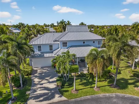 2175 SE 7th Ave, Vero Beach, FL 32962