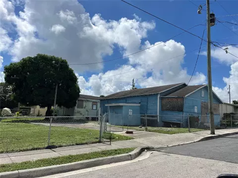 706 13th St, West Palm Beach, FL 33401