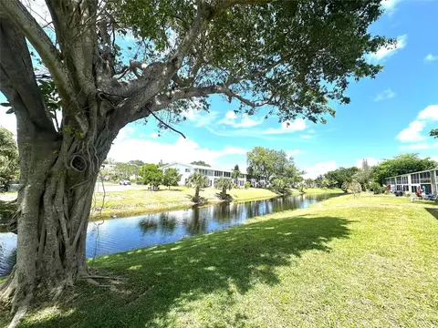 84 Markham E #84, Deerfield Beach, FL 33442