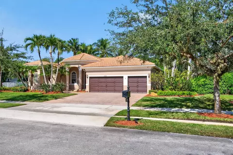 15601 SW 15th St, Davie, FL 33326