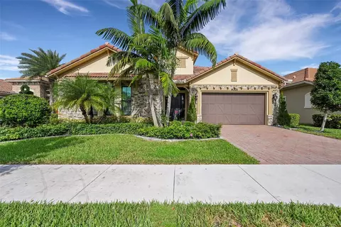 9375 Cantal Cir, Parkland, FL 33076