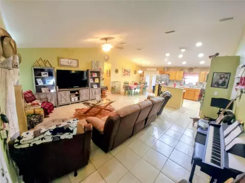 1153 Jerdik Dr, Moore Haven, FL 33471 photo 2