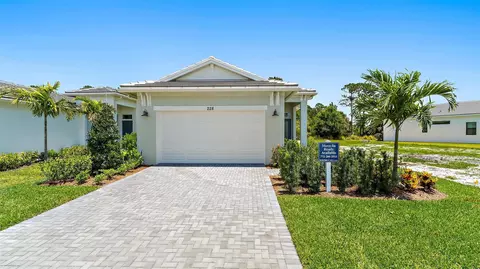 228 SE Via Sangro, Port Saint Lucie, FL 34952