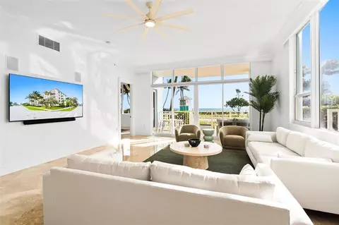 701 SE 21st Ave #109, Deerfield Beach, FL 33441