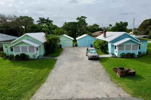 1338 NE 1384 Ne -1384 35th St, Oakland Park, FL 33334