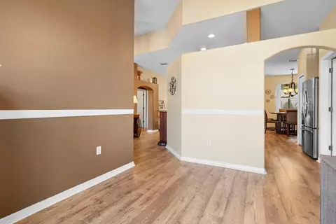 Entry Way - 6480 Fall St, Saint Cloud, FL 34771 photo 3 of 4