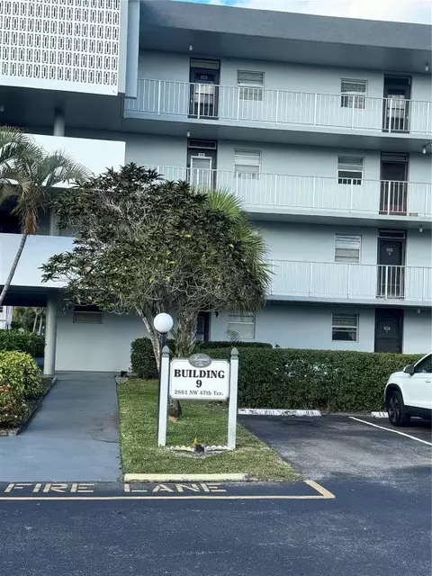 2861 NW 47th Ter #104B, Fort Lauderdale, FL 33313