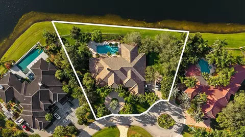 3060 Paddock Rd, Weston, FL 33331