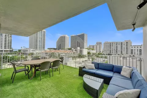 524 Orton #702, Fort Lauderdale, FL 33304