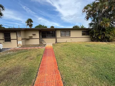 4115 NW 191st Ter, Miami Gardens, FL 33055