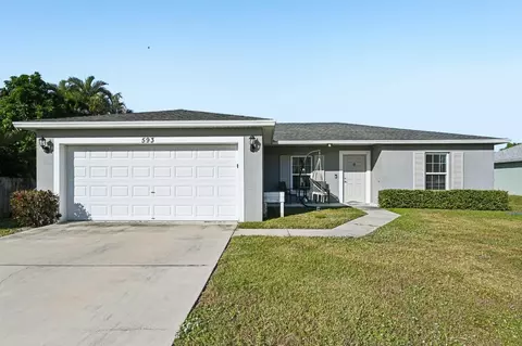 593 NW Avon, Port Saint Lucie, FL 34983