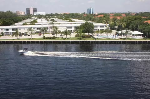 6307 Bay Club Dr #3, Fort Lauderdale, FL 33308