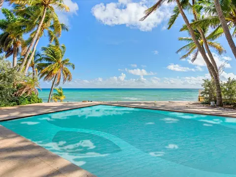 555 Ocean Blvd, Golden Beach, FL 33160