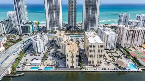 1817 S Ocean Dr #215, Hallandale Beach, FL 33009