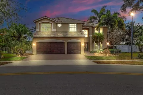 13702 NW 10th Ct, Pembroke Pines, FL 33028